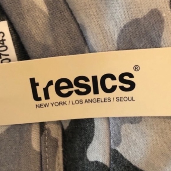 NWT Tresics pullover leisure wear lounge crop camouflage long sleeve top medium - Picture 7 of 9